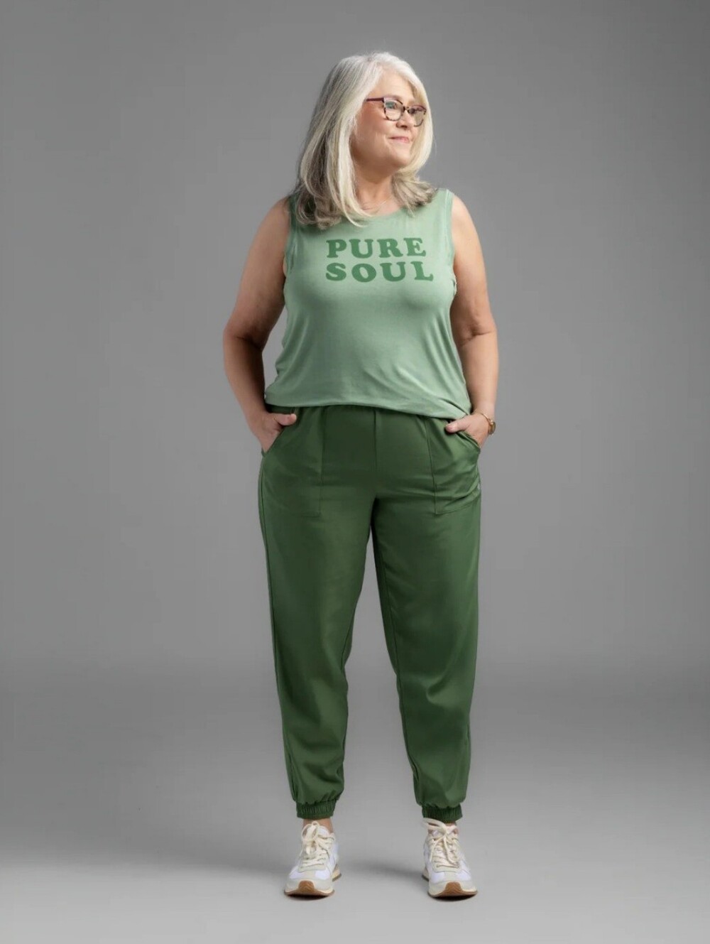 Lularoe RISE Infinite Joggers 2x - Picture 3 of 4